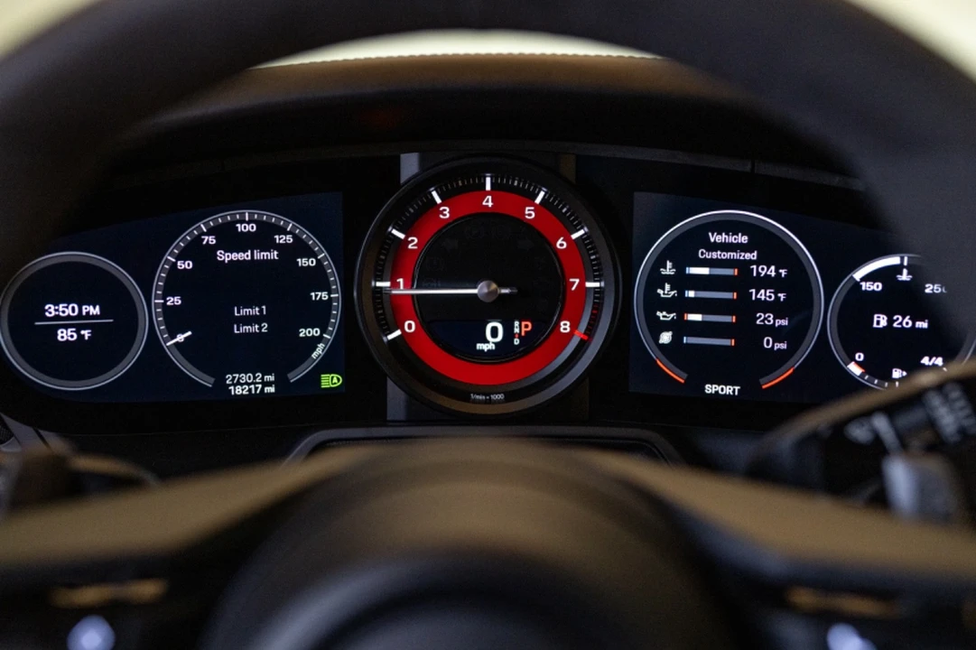 2020 Porsche 992 Carrera 4S - Image 22 of 29