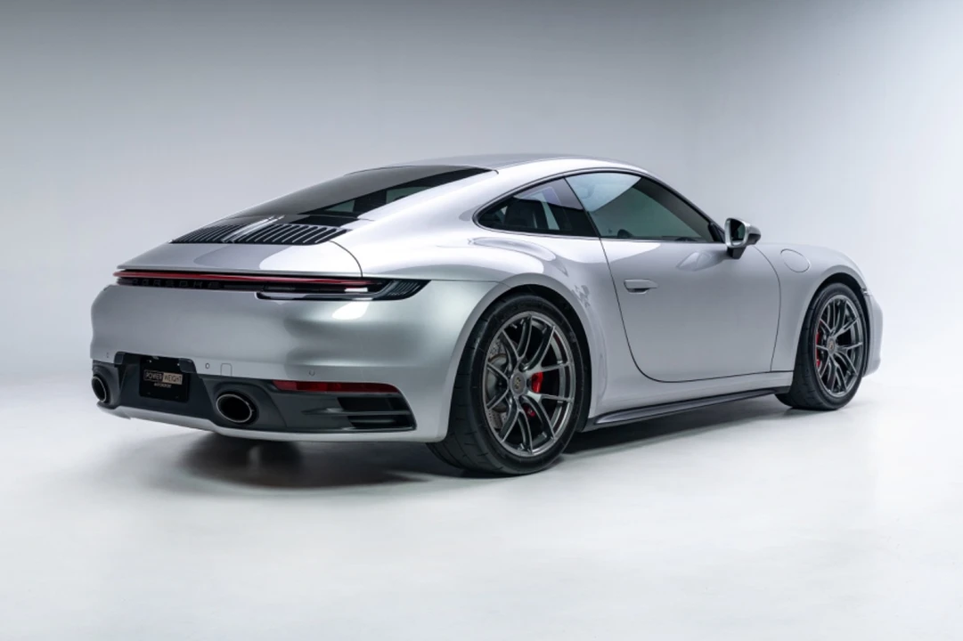 2020 Porsche 992 Carrera 4S - Image 7 of 29