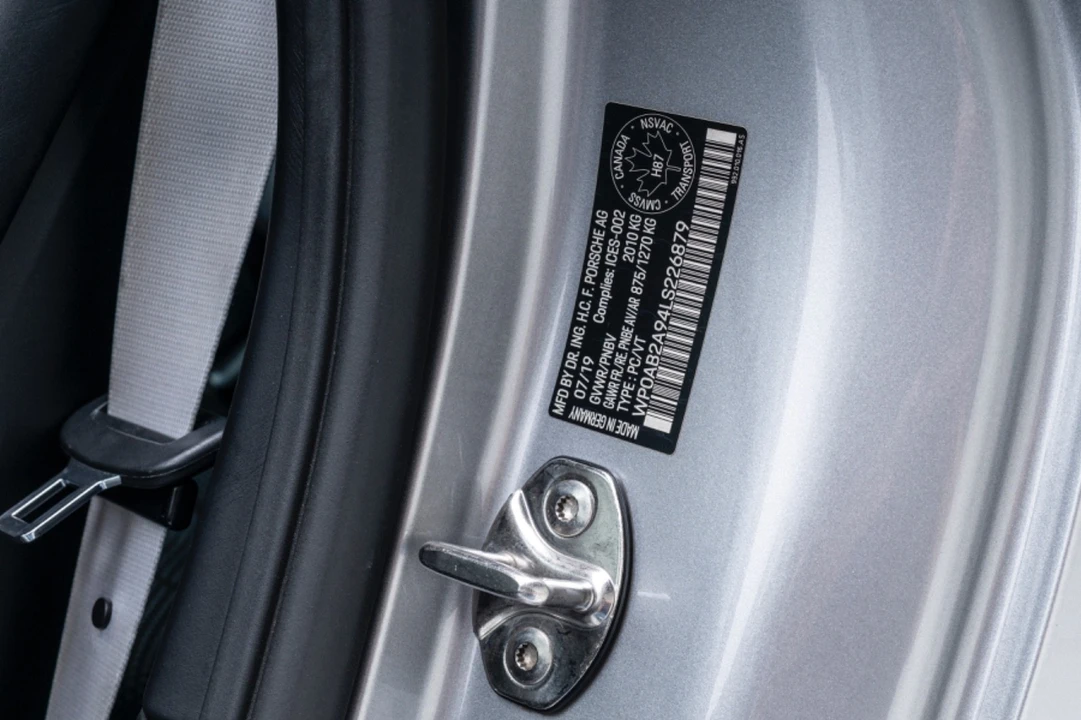 2020 Porsche 992 Carrera 4S - Image 27 of 29