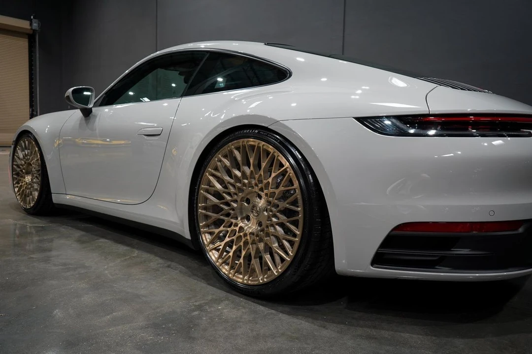 2020 Porsche 992 Carrera - Image 21 of 21