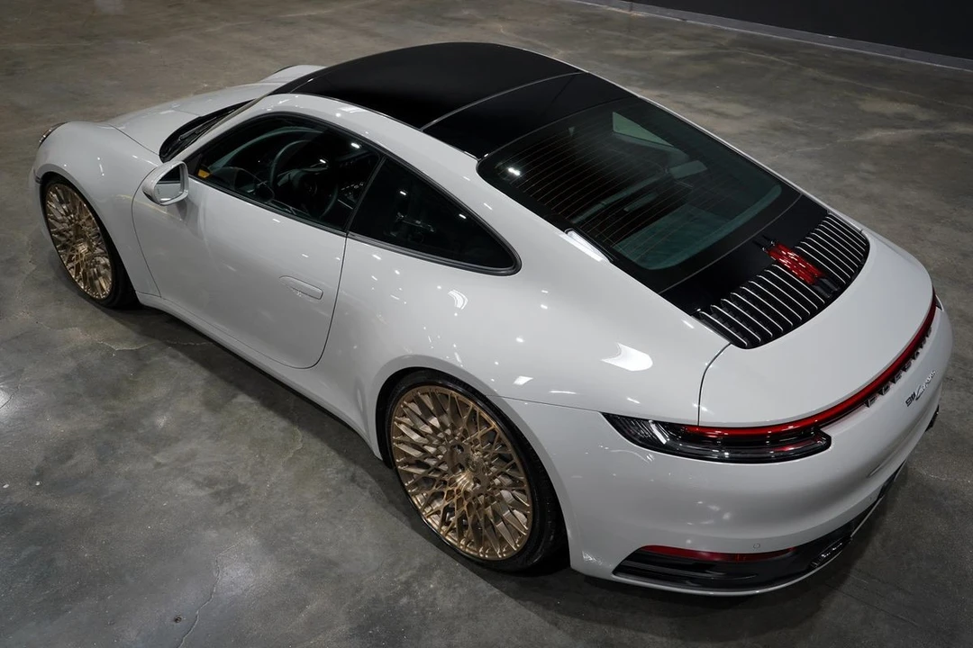 2020 Porsche 992 Carrera - Image 15 of 21