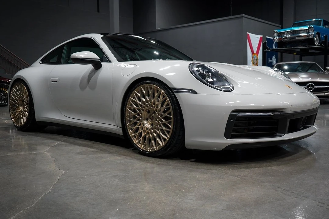 2020 Porsche 992 Carrera - Image 7 of 21