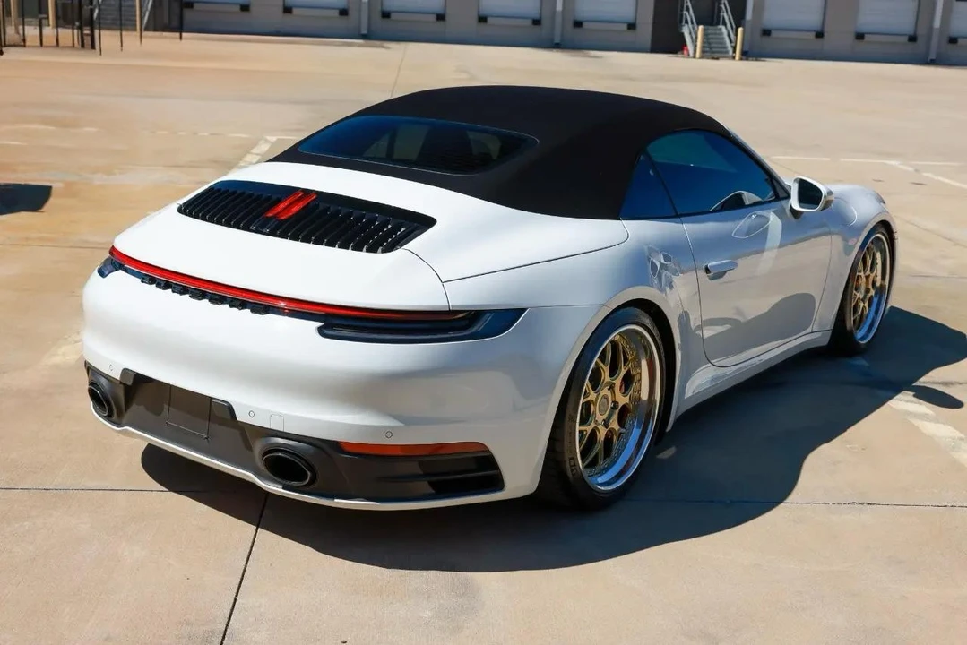 2020 Porsche 992 Carrera S - Image 13 of 21