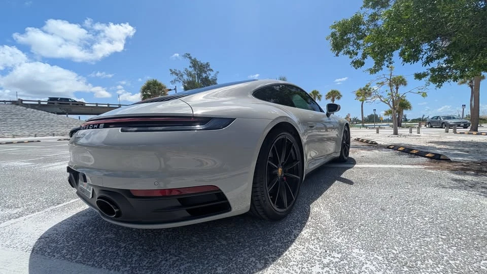 2020 Porsche 992 Carrera S - Image 11 of 19