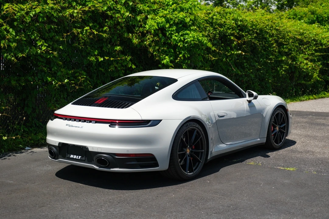 2020 Porsche 992 Carrera S - Image 13 of 31