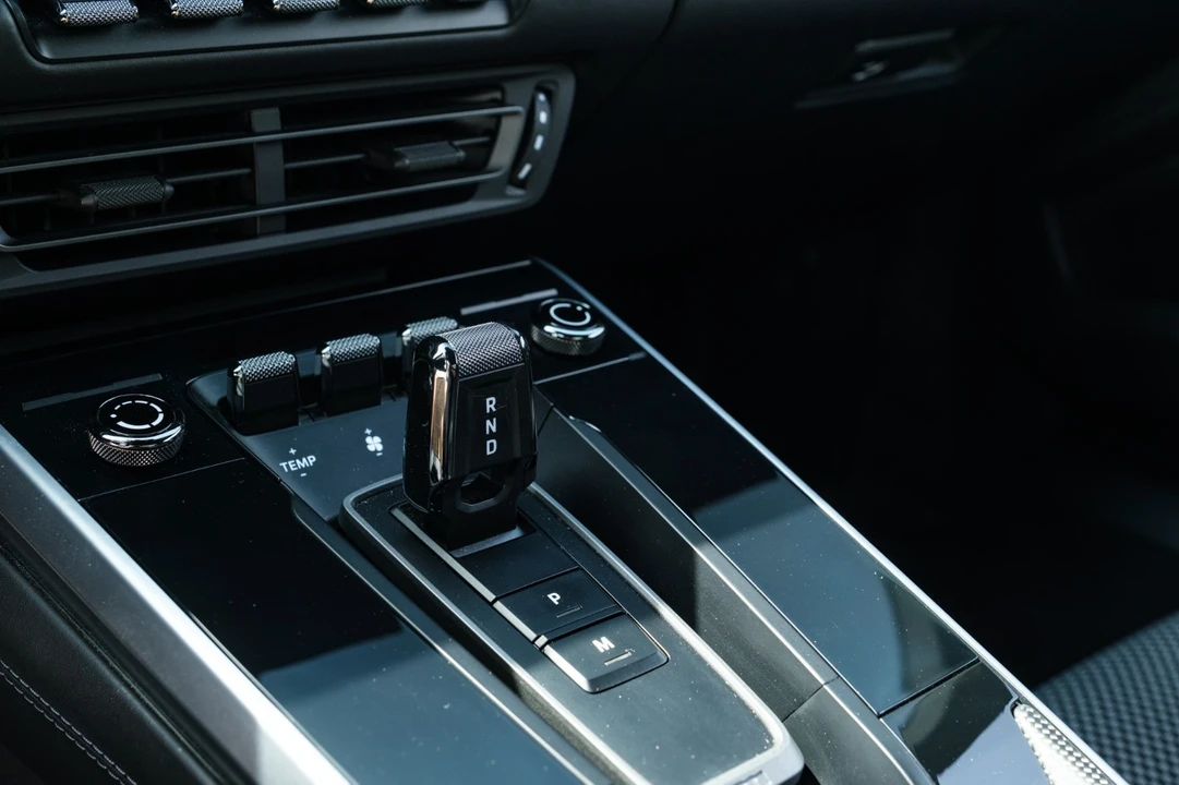 2020 Porsche 992 Carrera S - Image 23 of 31