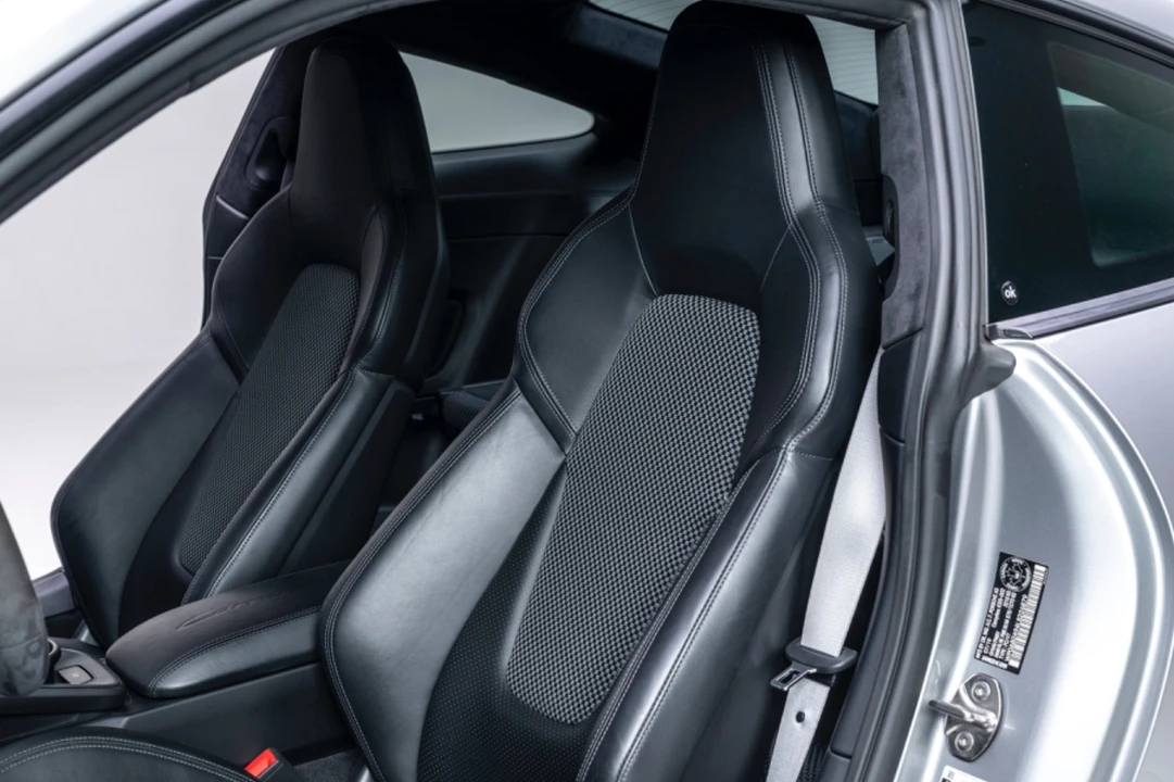 2020 Porsche 992 Carrera 4S - Image 18 of 29