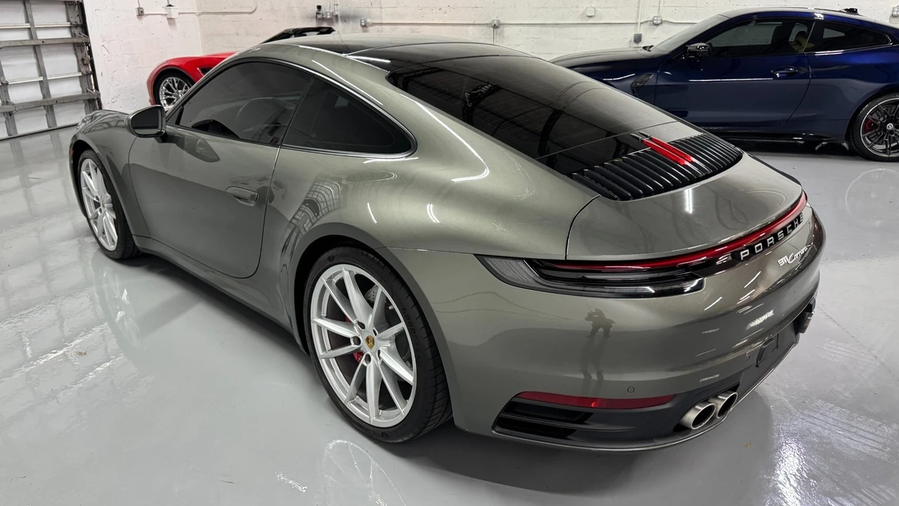 2020 Porsche 992 Carrera S - Image 17 of 21