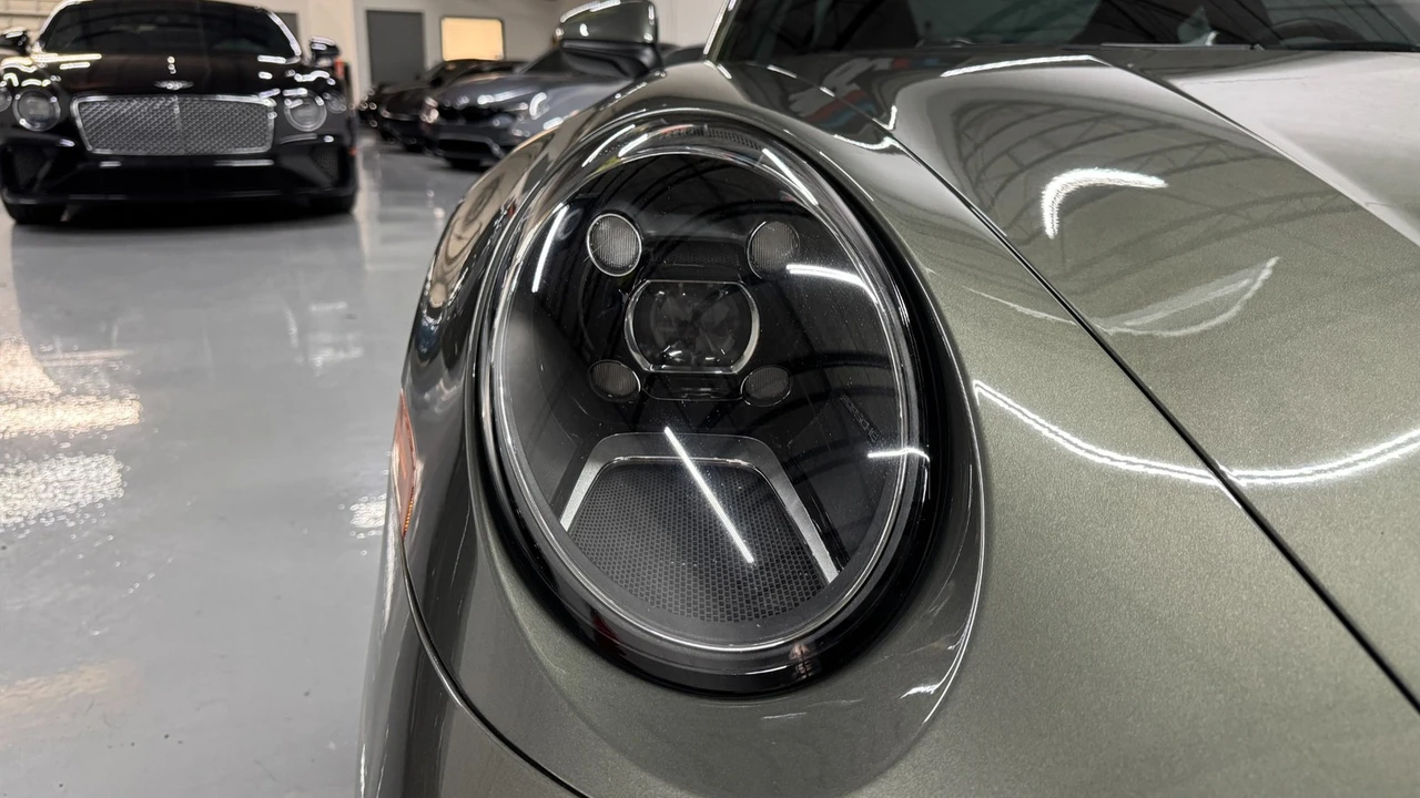 2020 Porsche 992 Carrera S - Image 4 of 31