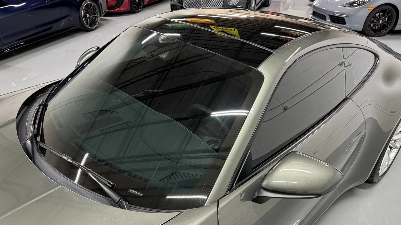 2020 Porsche 992 Carrera S - Image 24 of 31