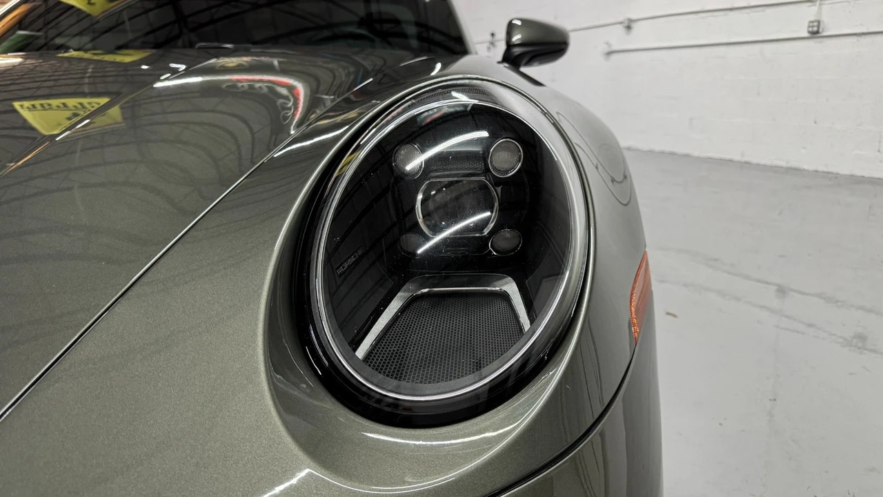 2020 Porsche 992 Carrera S - Image 25 of 31