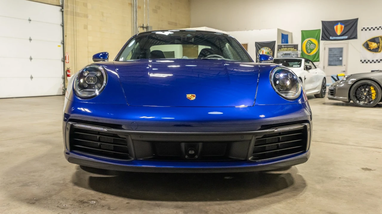 2020 Porsche 992 Carrera - Image 15 of 21