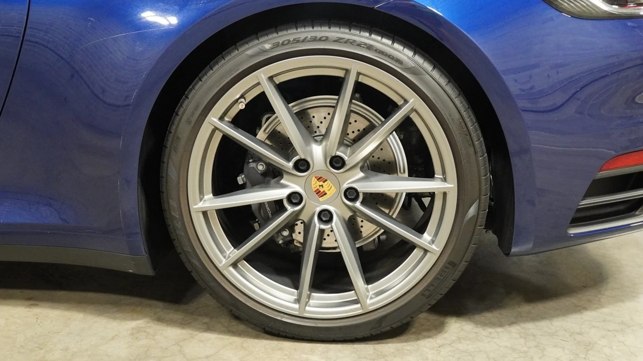 2020 Porsche 992 Carrera - Image 15 of 21