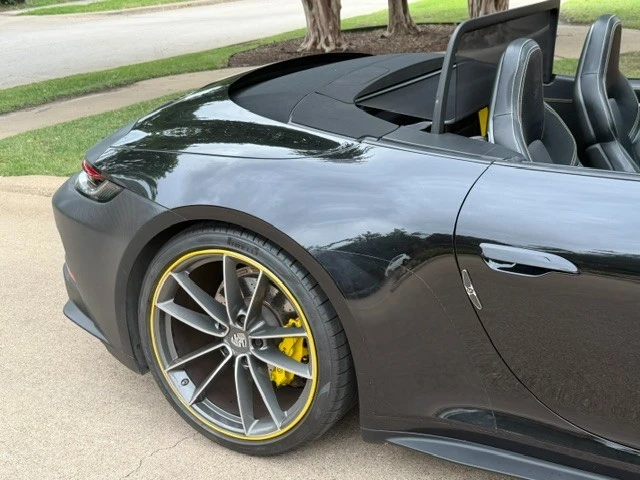 2020 Porsche 992 Carrera - Image 29 of 31