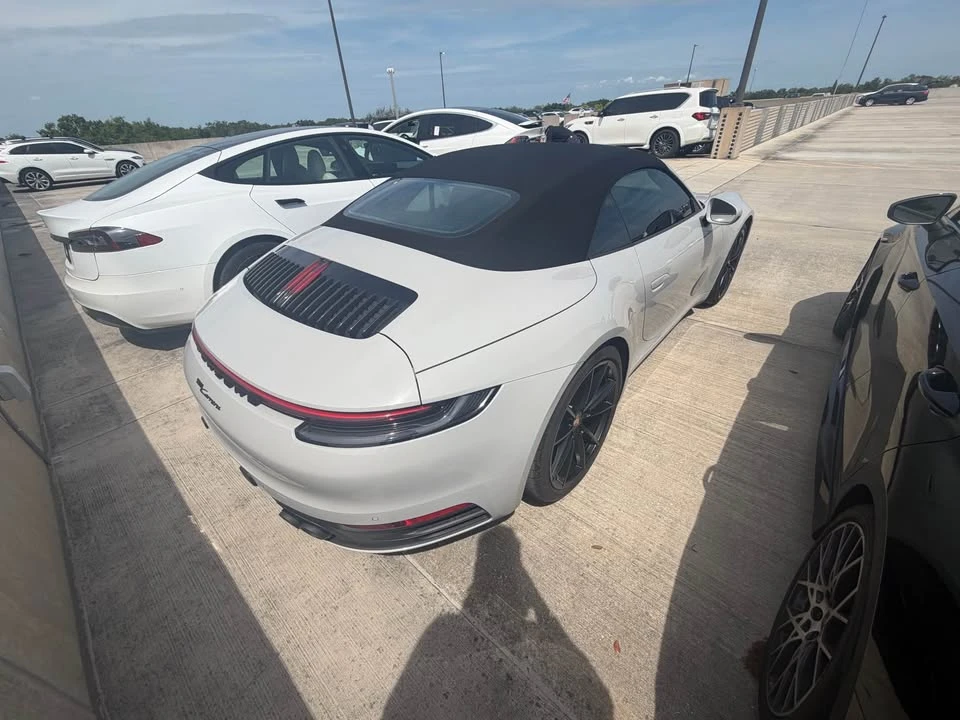 2020 Porsche 992 Carrera - Image 7 of 9