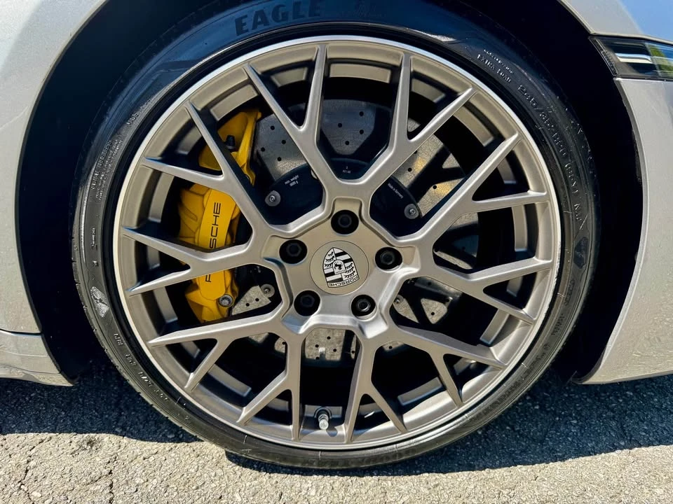 2020 Porsche 992 Carrera - Image 8 of 20