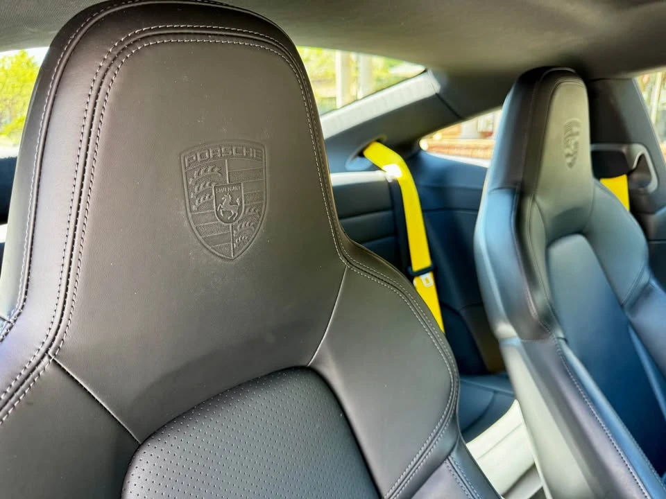 2020 Porsche 992 Carrera - Image 14 of 20