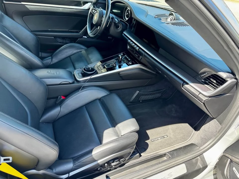 2020 Porsche 992 Carrera - Image 13 of 20