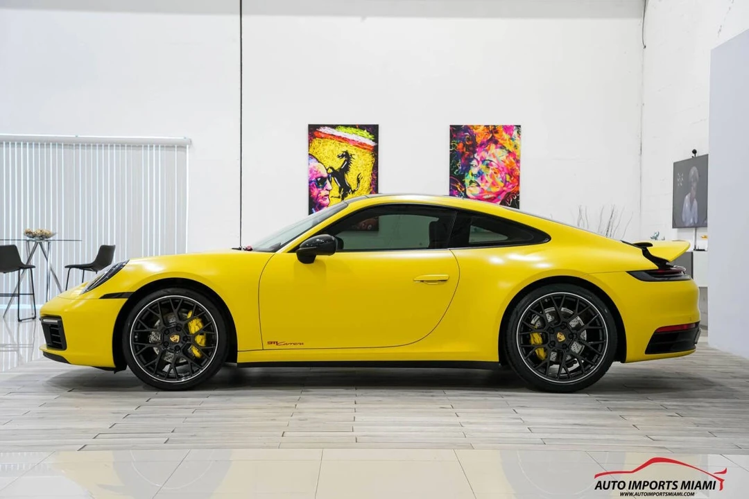 2020 Porsche 992 Carrera - Image 12 of 21