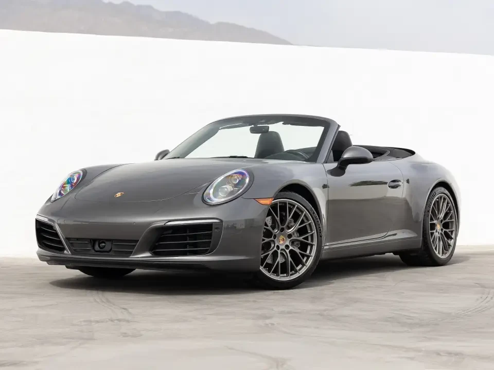 2020 Porsche 992 Carrera 4 - Image 6 of 9