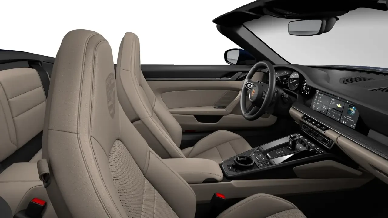 2020 Porsche 992 Carrera 4 - Image 5 of 8