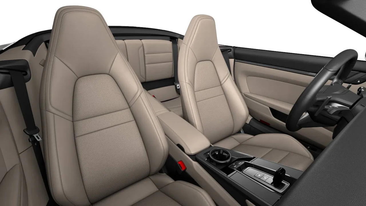 2020 Porsche 992 Carrera 4 - Image 6 of 8