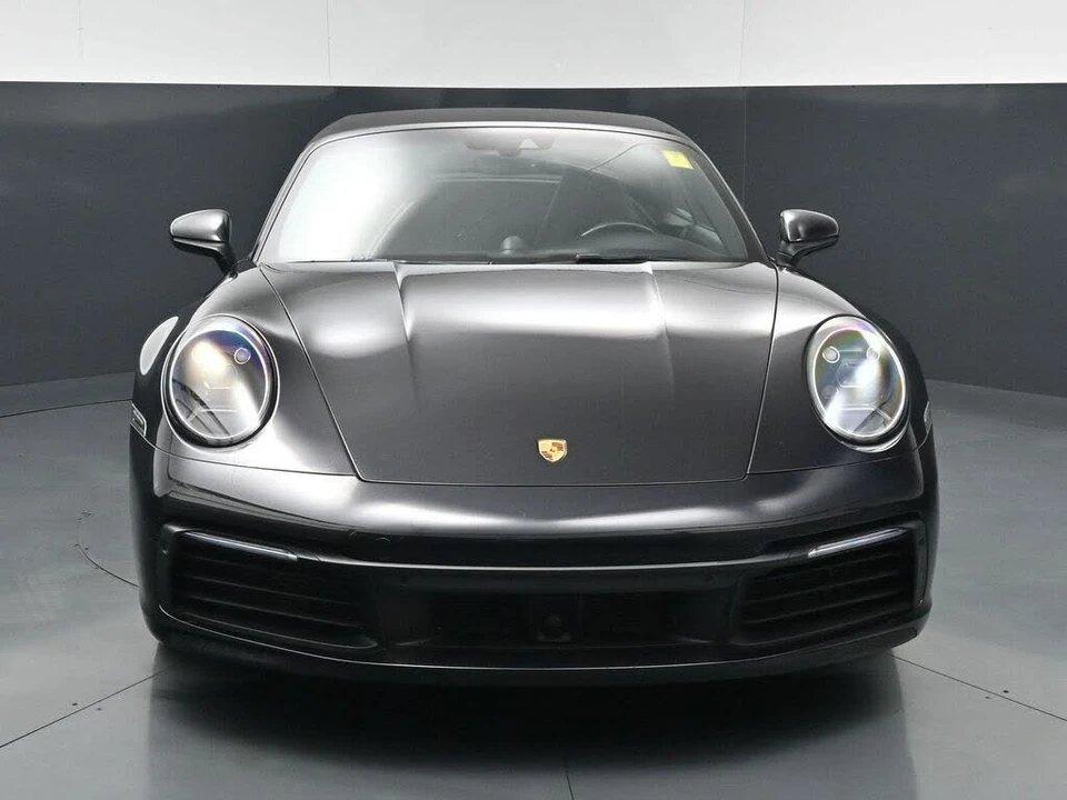 2020 Porsche 992 Carrera 4 - Image 14 of 31