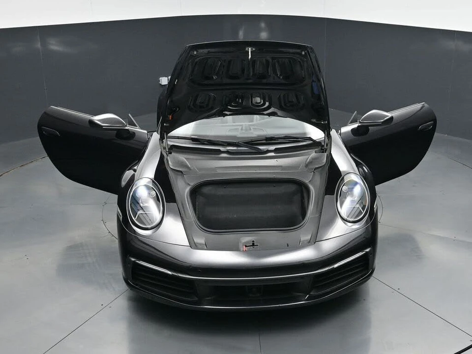 2020 Porsche 992 Carrera 4 - Image 31 of 31