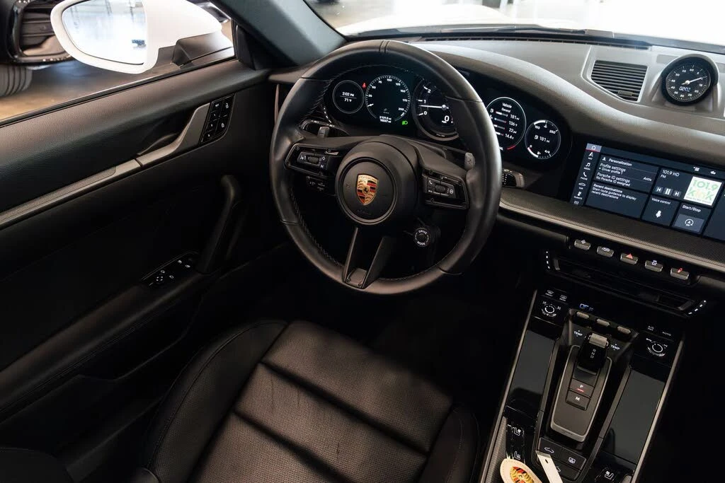 2020 Porsche 992 Carrera - Image 9 of 25