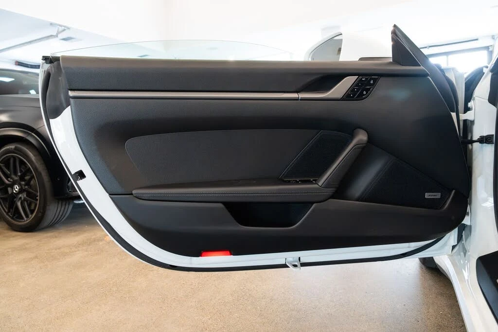 2020 Porsche 992 Carrera - Image 18 of 25