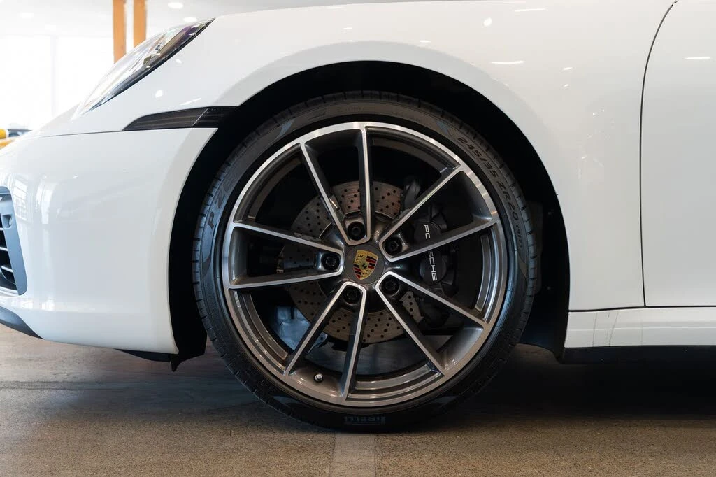 2020 Porsche 992 Carrera - Image 7 of 25