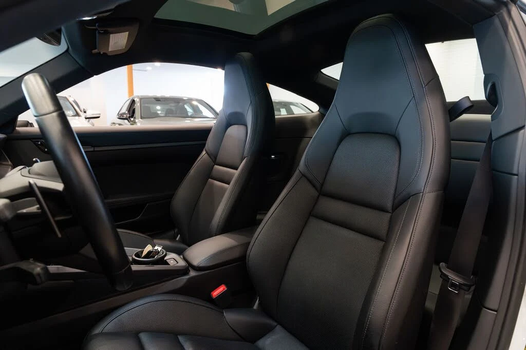 2020 Porsche 992 Carrera - Image 19 of 25