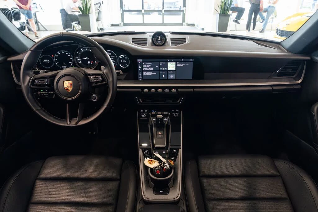 2020 Porsche 992 Carrera - Image 8 of 25