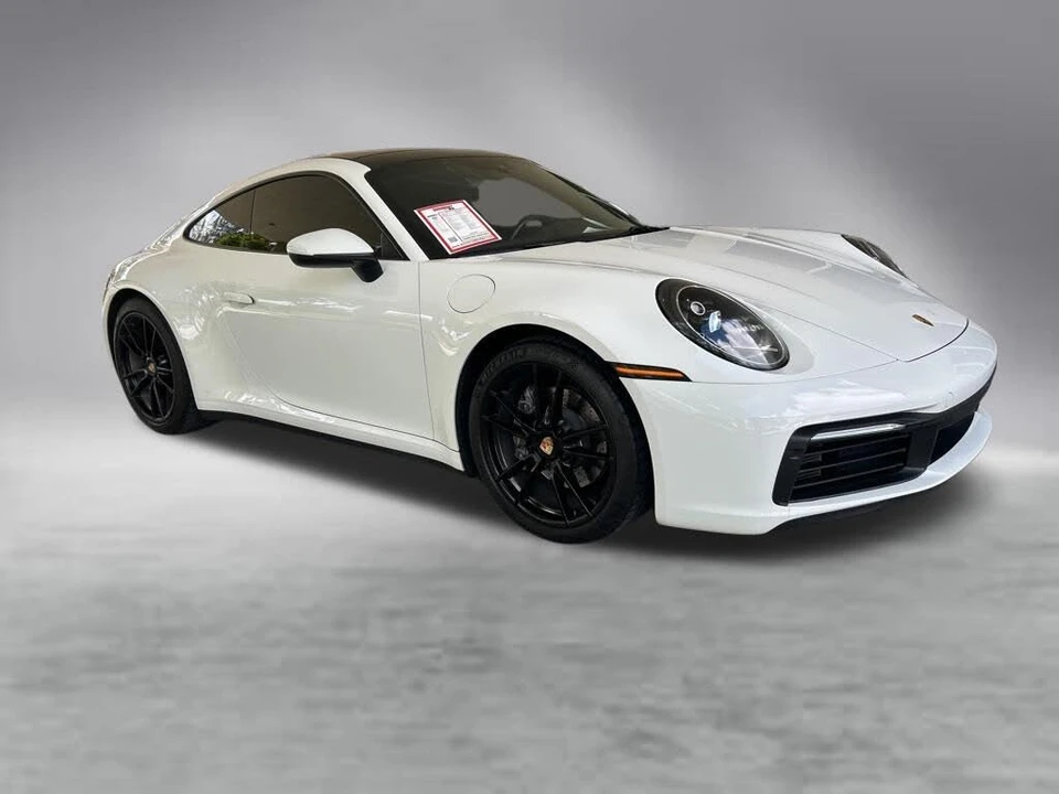 2020 Porsche 992 Carrera 4 - Image 2 of 31