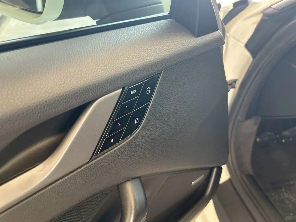 2020 Porsche 992 Carrera 4 - Image 28 of 31
