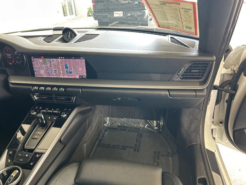 2020 Porsche 992 Carrera 4 - Image 23 of 31