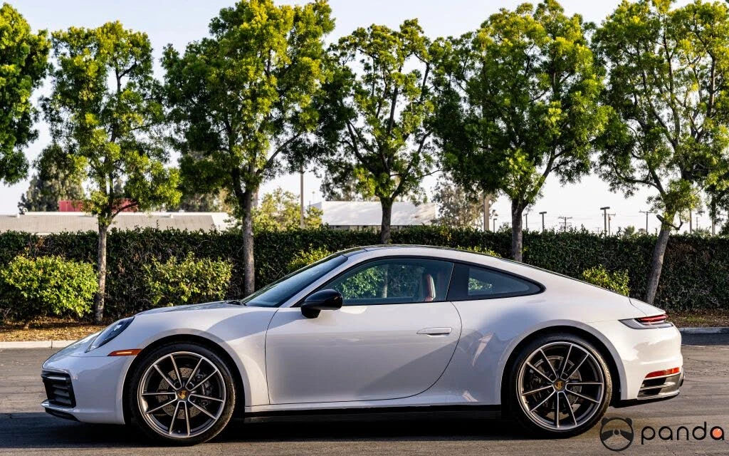 2020 Porsche 992 Carrera 4 - Image 17 of 20