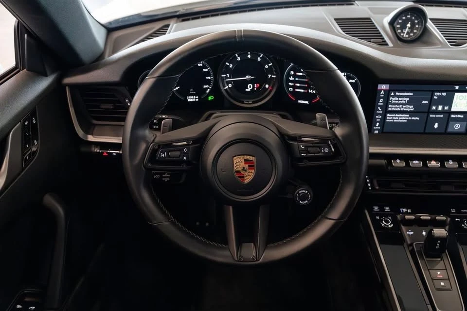 2020 Porsche 992 Carrera 4 - Image 11 of 20