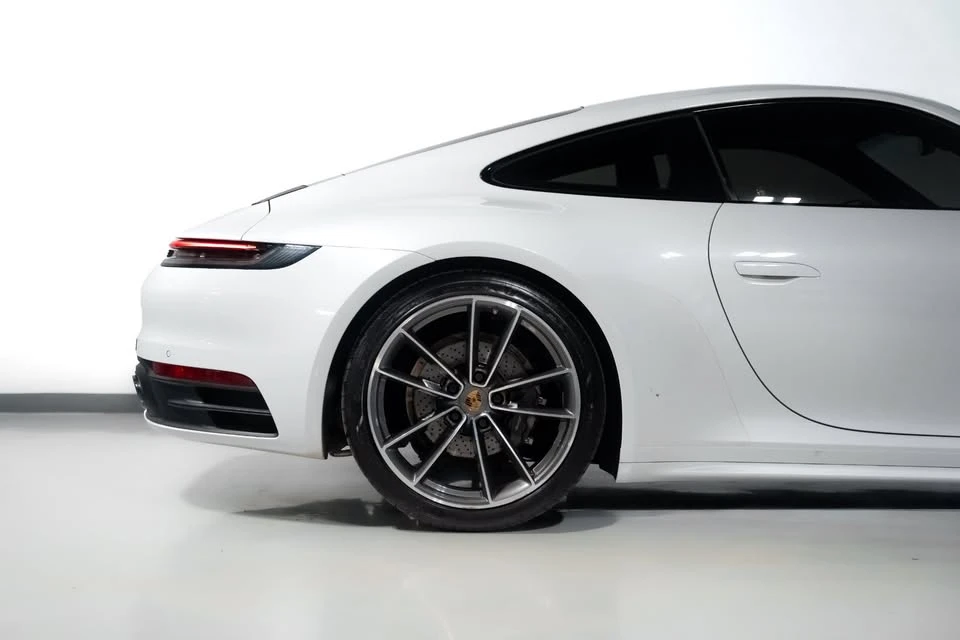 2020 Porsche 992 Carrera 4 - Image 10 of 10