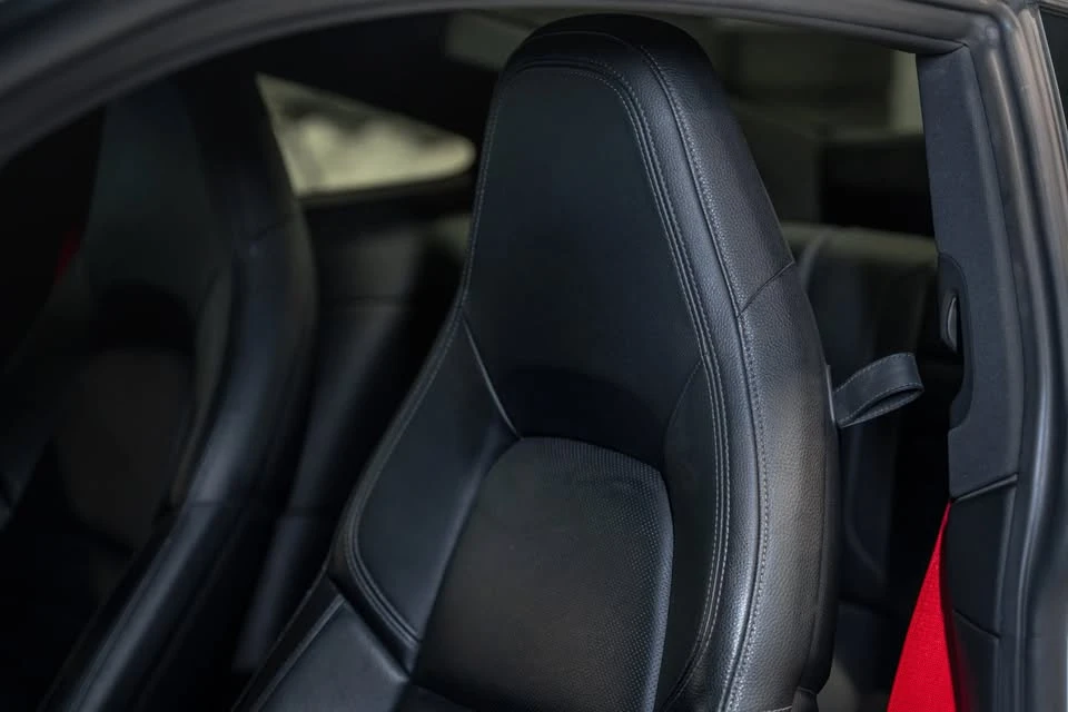 2020 Porsche 992 Carrera 4 - Image 9 of 10