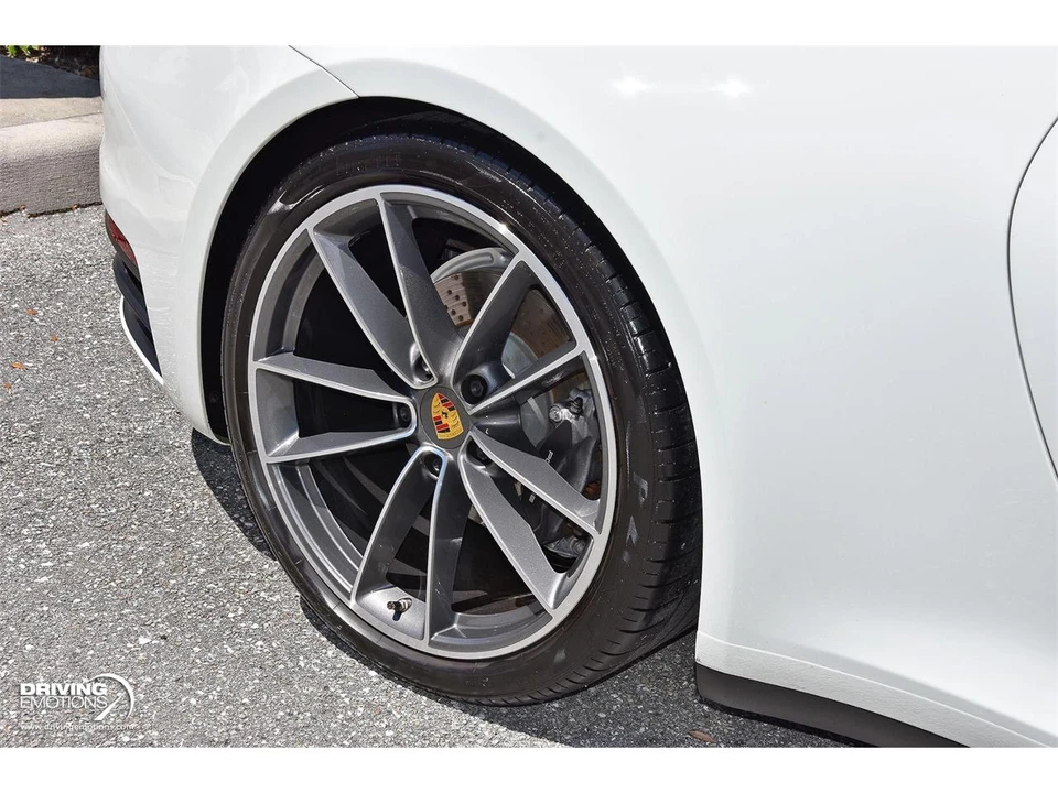 2020 Porsche 992 Carrera 4 - Image 12 of 31