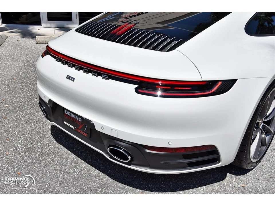 2020 Porsche 992 Carrera 4 - Image 22 of 31