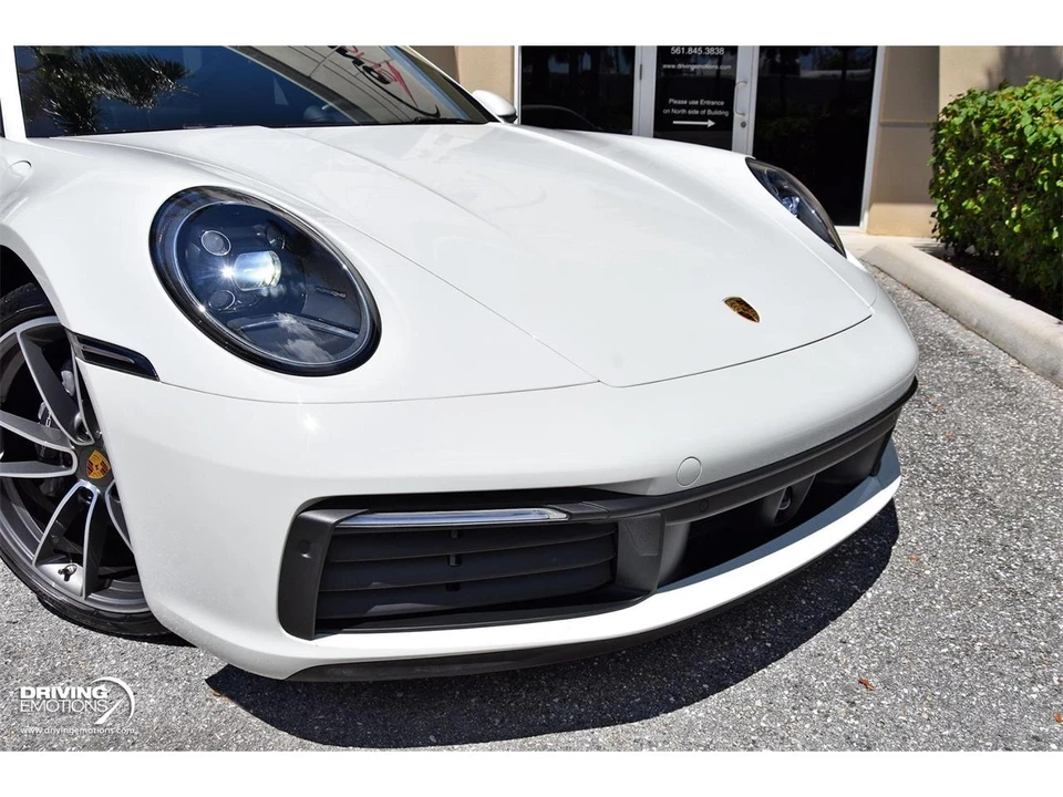 2020 Porsche 992 Carrera 4 - Image 7 of 31