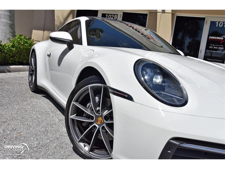 2020 Porsche 992 Carrera 4 - Image 3 of 31