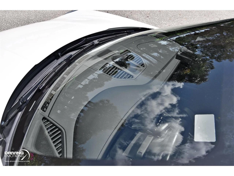 2020 Porsche 992 Carrera 4 - Image 9 of 31