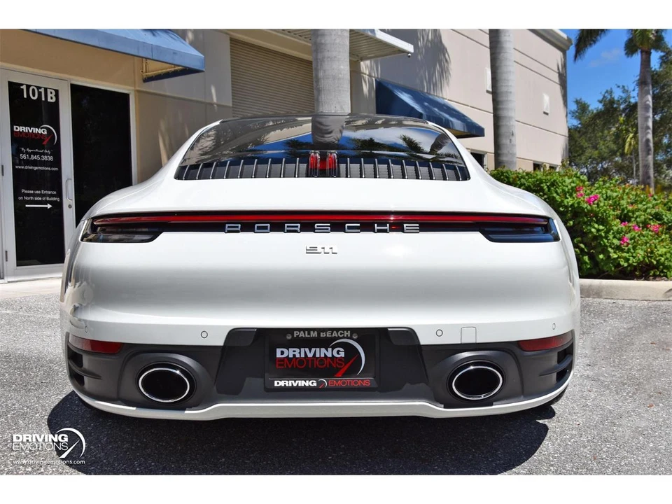 2020 Porsche 992 Carrera 4 - Image 25 of 31