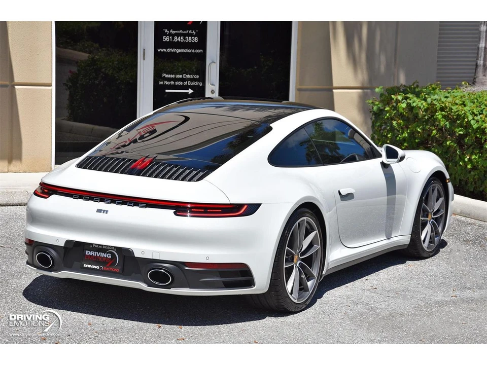 2020 Porsche 992 Carrera 4 - Image 30 of 31