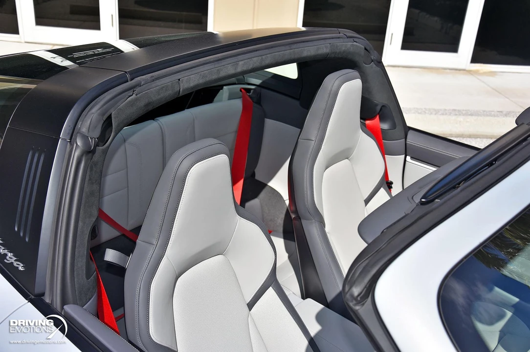2026 Porsche 992 Carrera 4 - Image 15 of 31