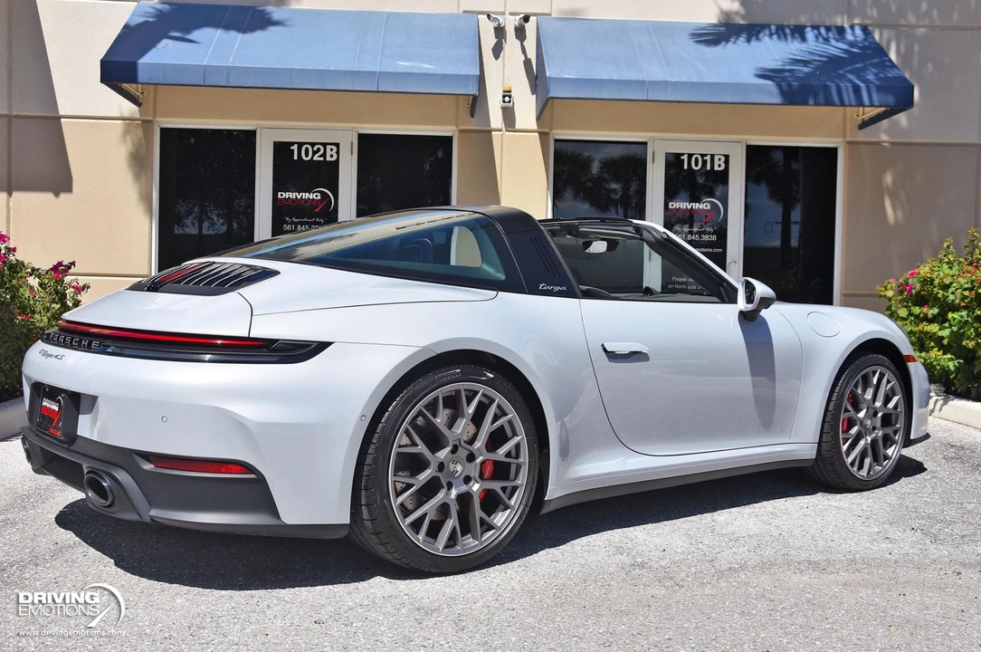 2026 Porsche 992 Carrera 4 - Image 19 of 31