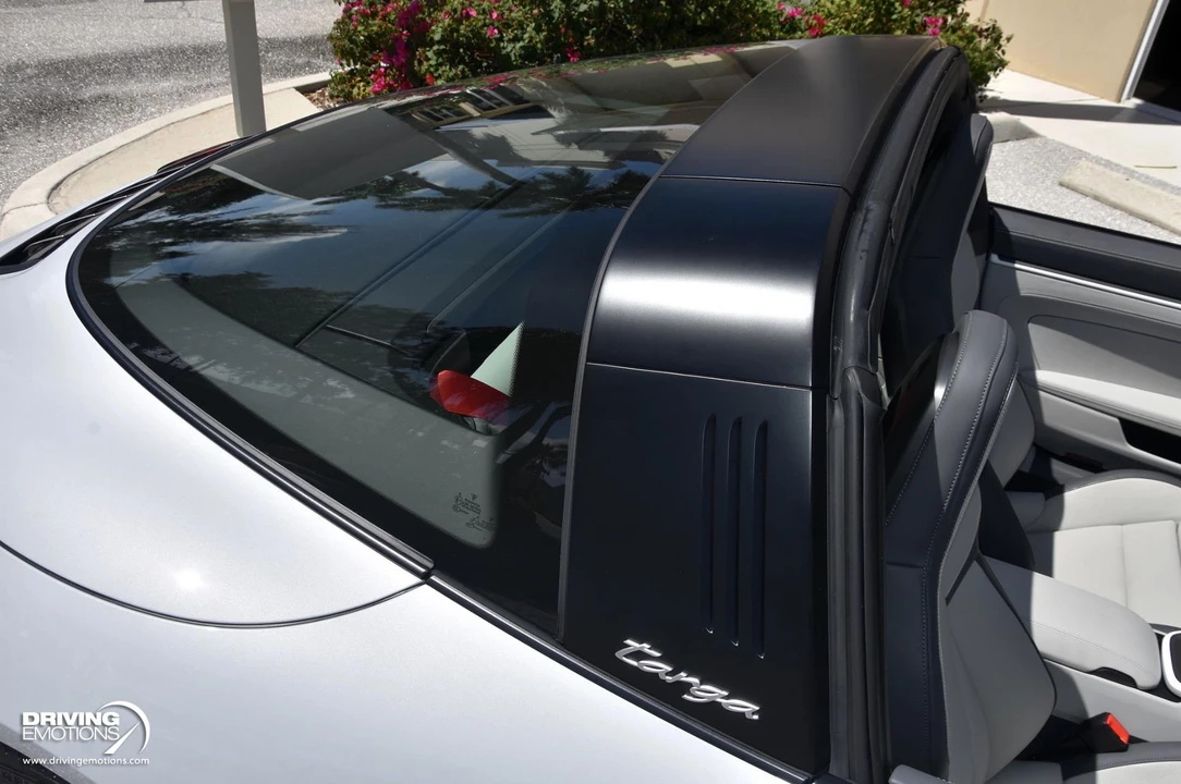 2026 Porsche 992 Carrera 4 - Image 22 of 31